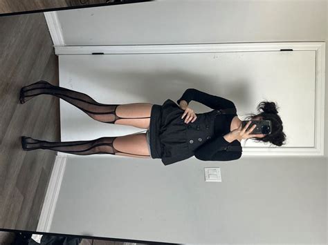 Unveiling Vivi XP's Nude Experience.