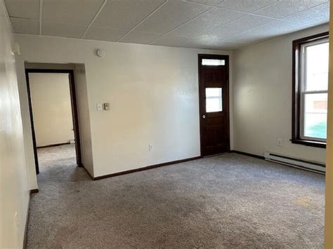 West Shore School District 1 Bedroom 1 Bat 424 3Rd St New