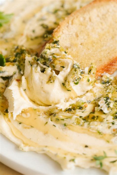 Whipped Brie Cheese Spread With Honey Amp Garlic Herbs Wellness By Kay