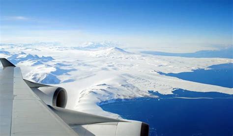 Why Do Planes Fly Over The Arctic But Not Antarctic