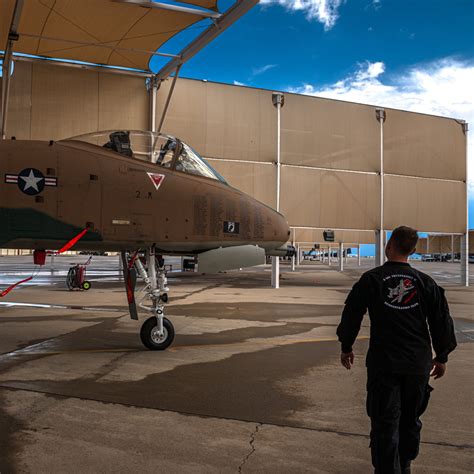 Why Is America Still Flying The A 10 Warthog A Cold War Relic Wsj Why Is America Still Flying The A 10 Warthog A Cold War Relic Wsj