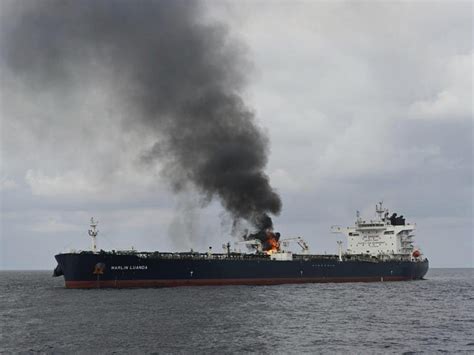 Yemen S Houthis Hits American Oil Tanker Warships